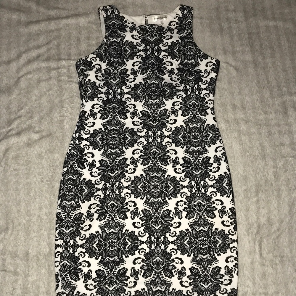 Black and white pattern dress